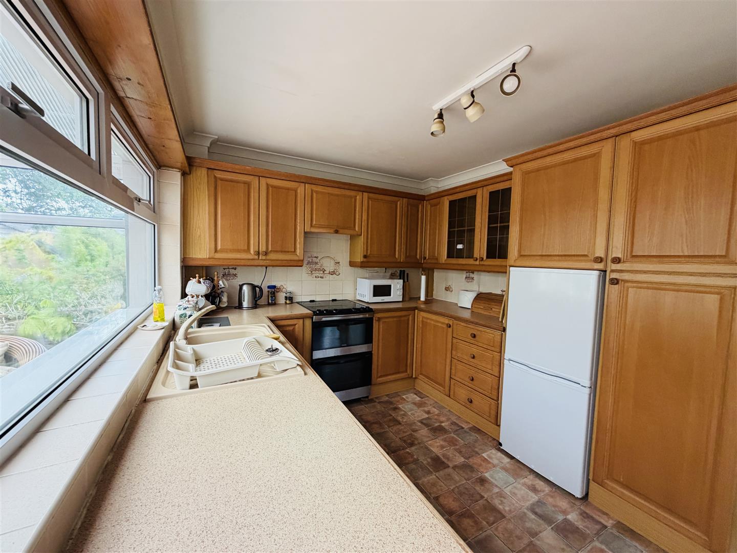 Wimmerfield Close, Killay, Swansea, SA2 7DE